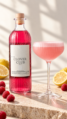 Clover Club – Himbeeren und Zitronen im Sonnenlicht