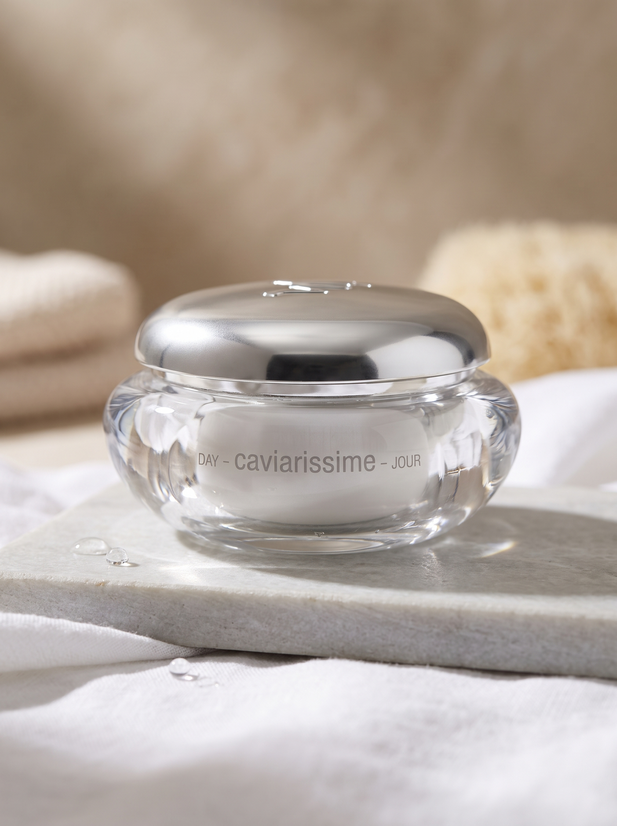 Ingrid Millet Caviarissime Jour – Spa-Mood auf Marmor und Leinen